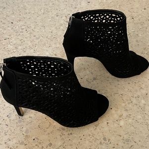 WHBM Laser-Cut Peep-Toe Booties Black 7.5 US